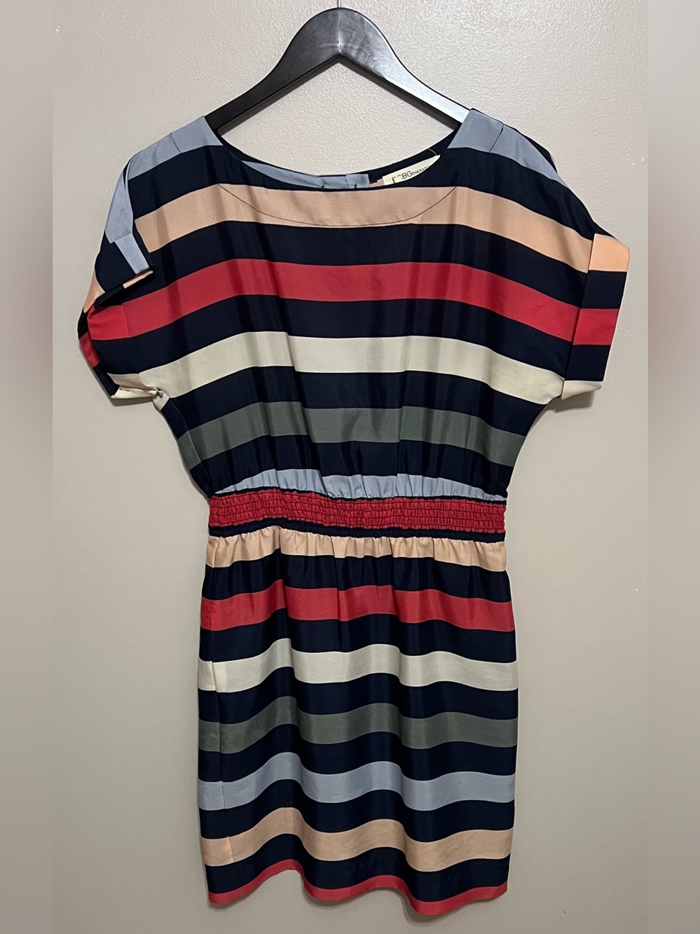 BCBGeneration Striped Mini Dress Elastic Waist Keyhole Back Size Small